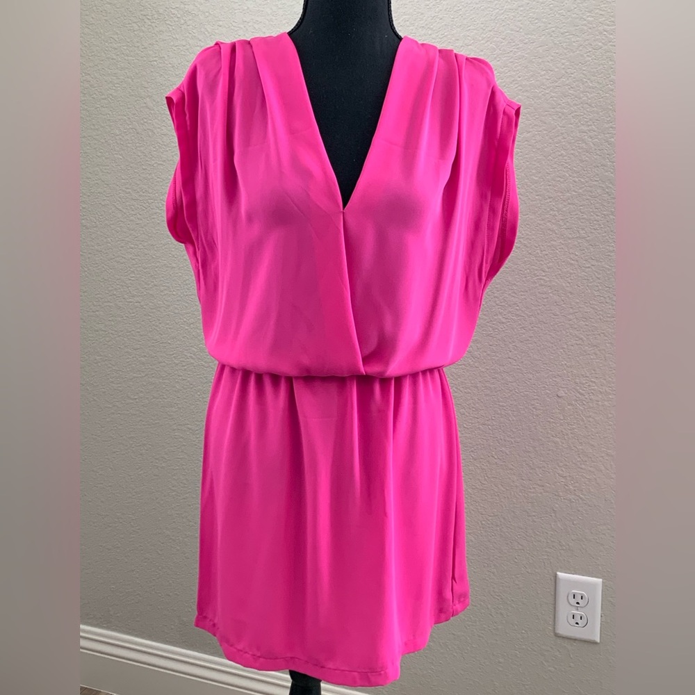 Eight Sixty Hot Pink Sheath Dress - Size Medium